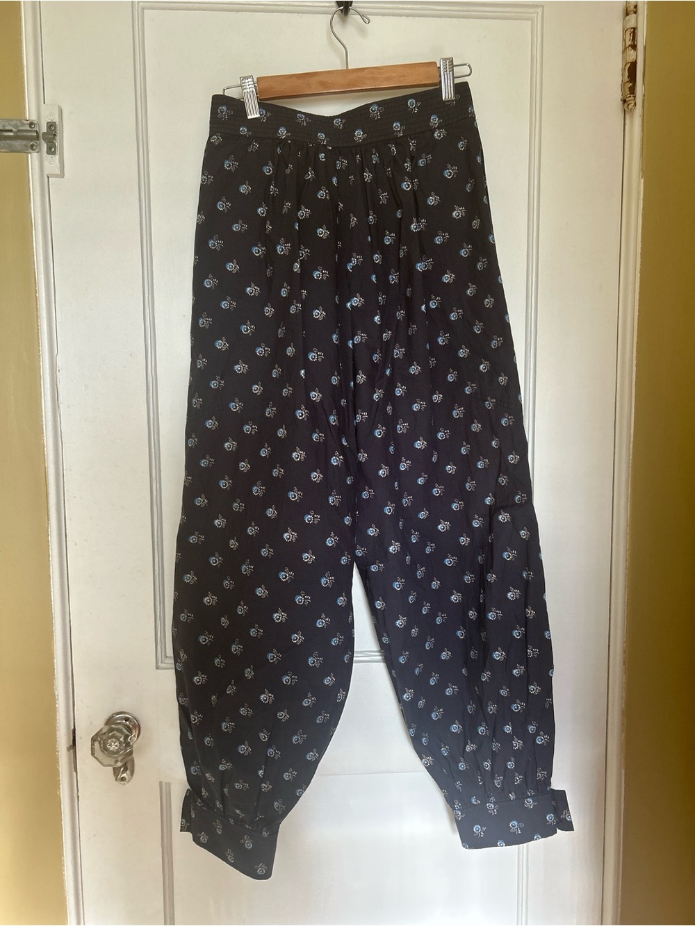Caron Callahan navy Floral Print Balloon Pants - Picture 5 of 5